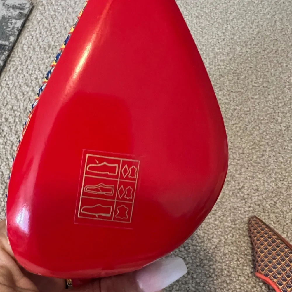 Christian Louboutin stilettos - Picture 7 of 10